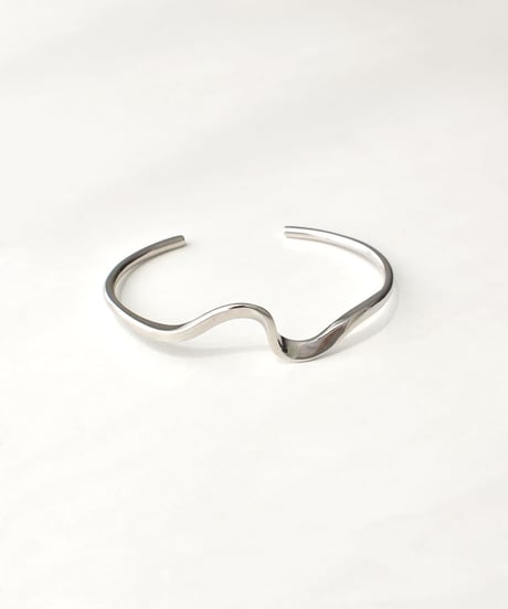brace-a02039　SV925 Wavy Bangle