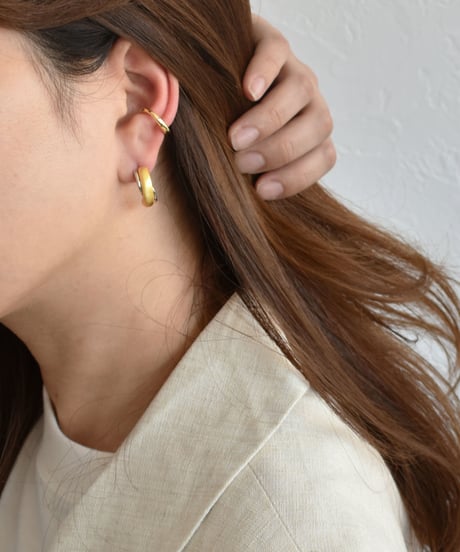pierce-a02018　SV925 Matte Gold Bicolor Pierce