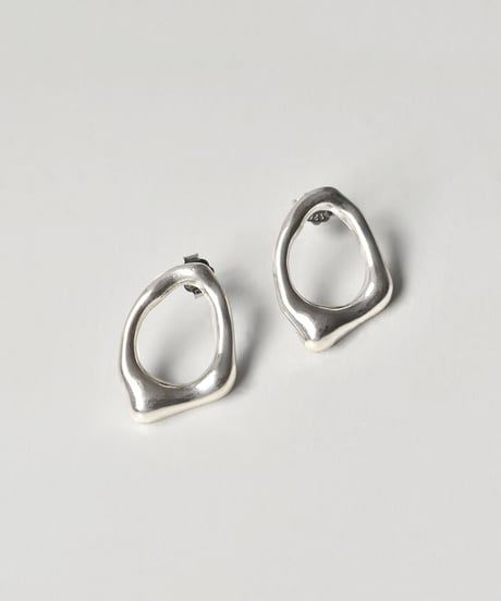 pierce-a02113　SV925  Distorted Circle Pierce