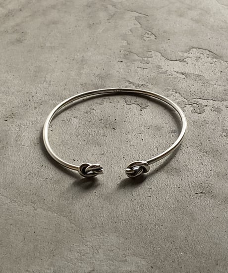 brace-a02001　SV925 Double Knot Bangle