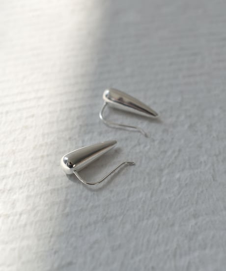 pierce-a02127　SV925 Plump Drop Pierce