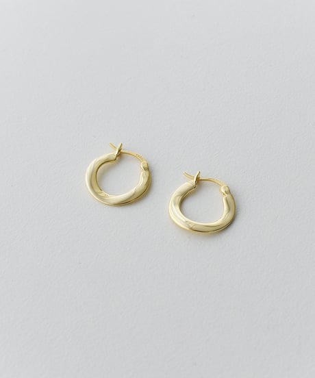 pierce-a02134　SV925 Warp Hoop Pierce