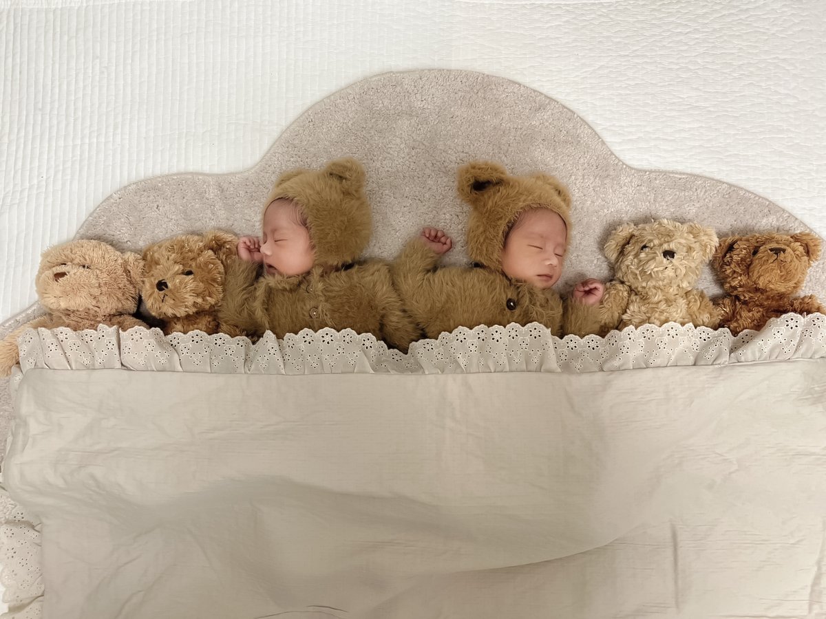 ◼️アロマストーン◼️モフモフくまちゃん◼️wedding◼️台座付き ◼️アロマストーン◼️モフモフくまちゃん◼️wedding◼️台座付き