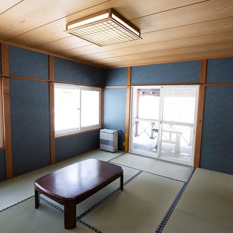 （２１）コテージ8⼈⽤(トイレ、バス、キッチン付き) (駐⾞券1台分付き)【Acoustic Lounge THE CAMP 2026】 in 長野 こだまの森