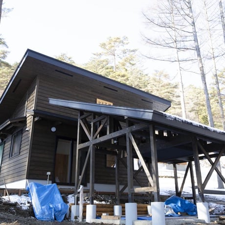 （１６）新型ケビン6⼈⽤(トイレ、シャワー、キッチン付き) (駐⾞券1台分付き)【Acoustic Lounge THE CAMP 2026】 in 長野 こだまの森