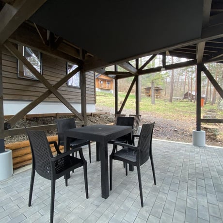 （１６）新型ケビン6⼈⽤(トイレ、シャワー、キッチン付き) (駐⾞券1台分付き)【Acoustic Lounge THE CAMP 2026】 in 長野 こだまの森