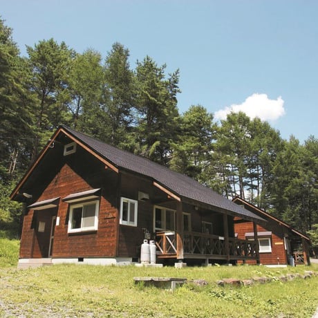 （２１）コテージ8⼈⽤(トイレ、バス、キッチン付き) (駐⾞券1台分付き)【Acoustic Lounge THE CAMP 2026】 in 長野 こだまの森