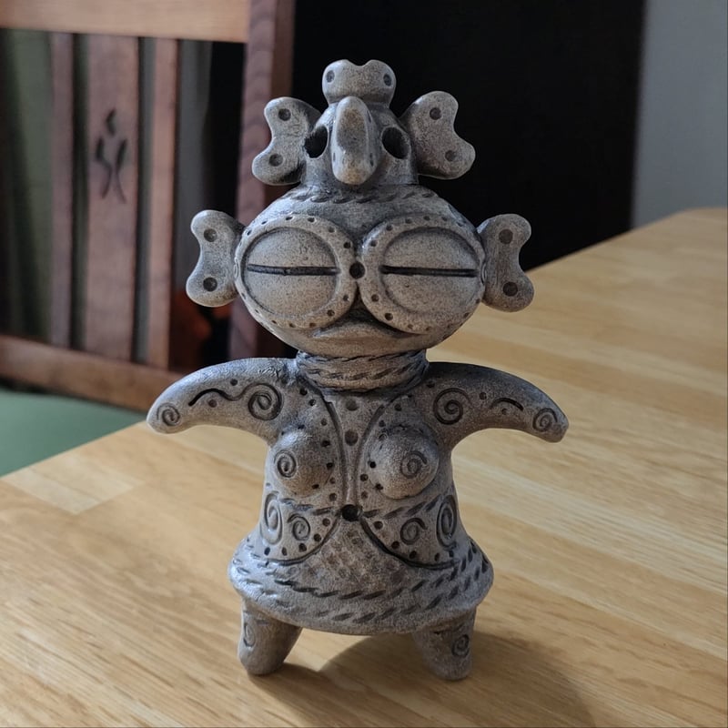 ◇「遮光器土偶(大)」◇存在感とかわいらしさと◇ | くらふと一 ◇「遮光器土偶(大)」◇存在感とかわいらしさと◇ | くらふと一