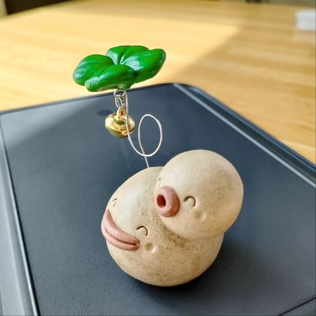 「すずなり君」しあわせつながる♪良いことがたくさん来るといいなあ的なハッピーキャラクター♪