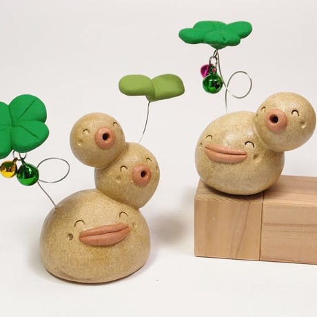 【注文制作品】「すずなり君・3連タイプ」しあわせつながる♪良いことがたくさん来るといいなあなハッピーキャラクター♪