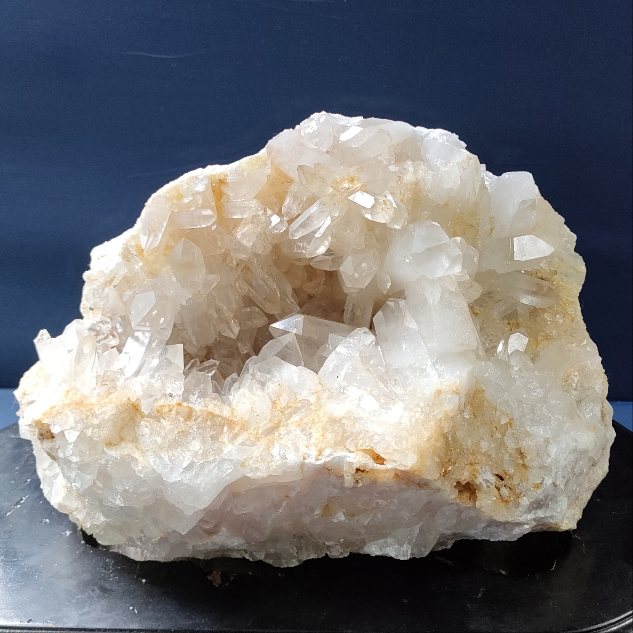 ★特選一品★約6.3kg超【完全０浄化✴︎チャージ浄化✴︎晶洞ジオード】P付き♡ ◇大型◇ブラジル産水晶ジオード(晶洞)◇美しいクラスターが多数生え