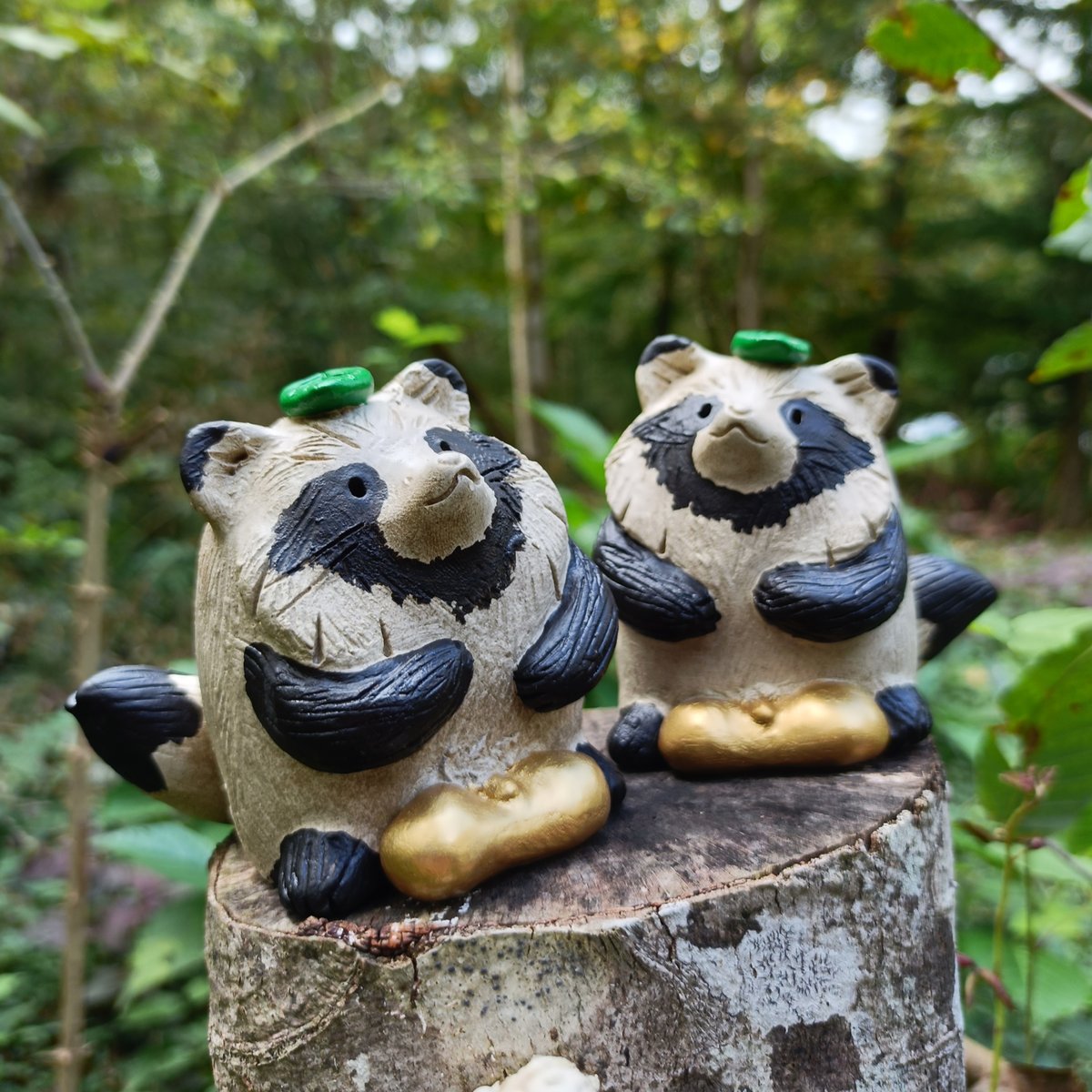 ◇縁起もの◇たぬきんだま君◇たぬきの置物といえばの伝統的デザインを