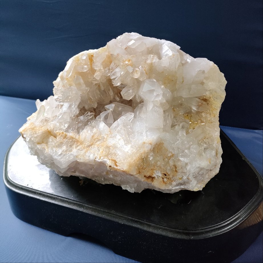 ブラジル産・水晶20面体　30mm　≒25g C 楽天市場】Mサイズ【ブラジル産天然水晶 正十二面体】幅約24mm