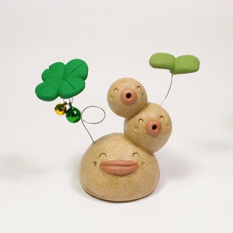 【注文制作品】「すずなり君・3連タイプ」しあわせつながる♪良いことがたくさん来るといいなあなハッピーキャラクター♪