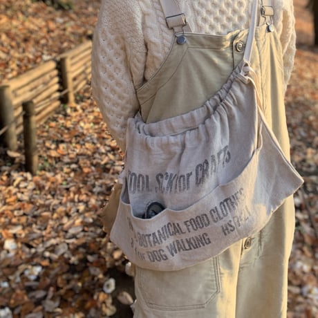 TOOL SACK APRON made of heavy linen canvas