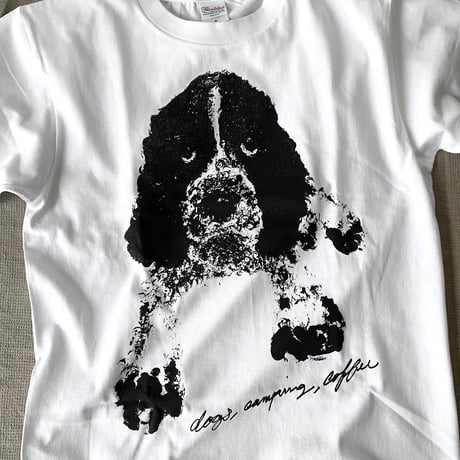 "PAINTS SPANIEL" Tee Shirts WHITE