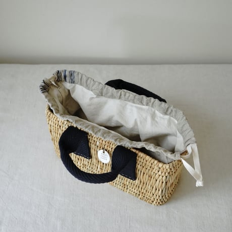 Navy blue tote basket + Antique cloth pouch (blue)