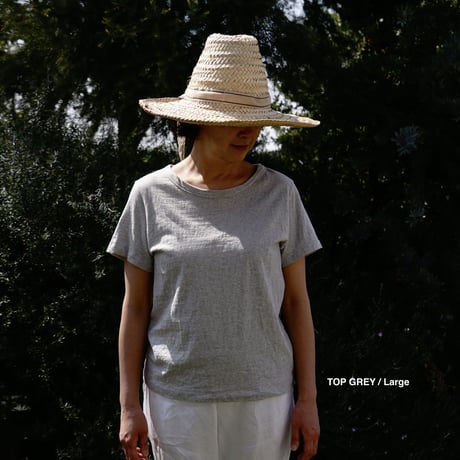Short sleeves T-shirts