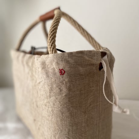 JUTE BELT + leather basketbag