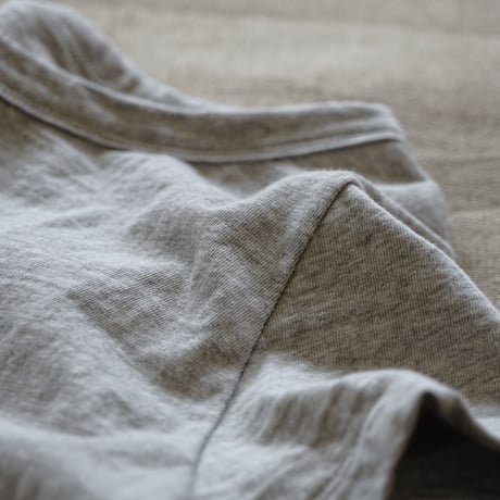 Short sleeves T-shirts
