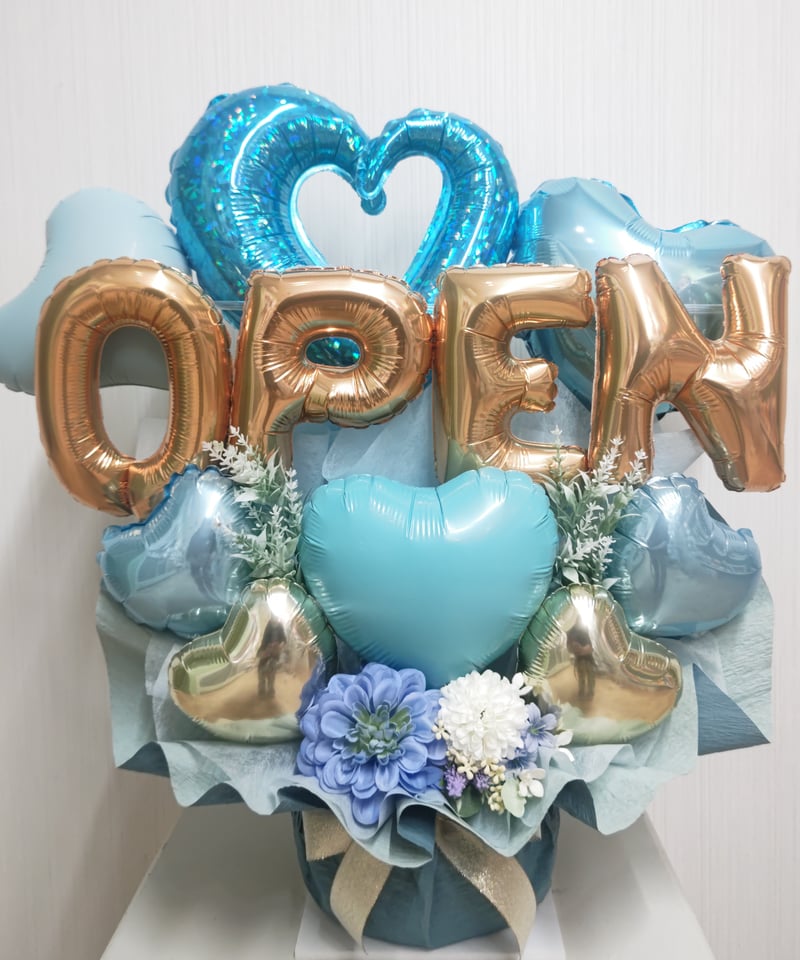 お祝いバルーンアレンジ