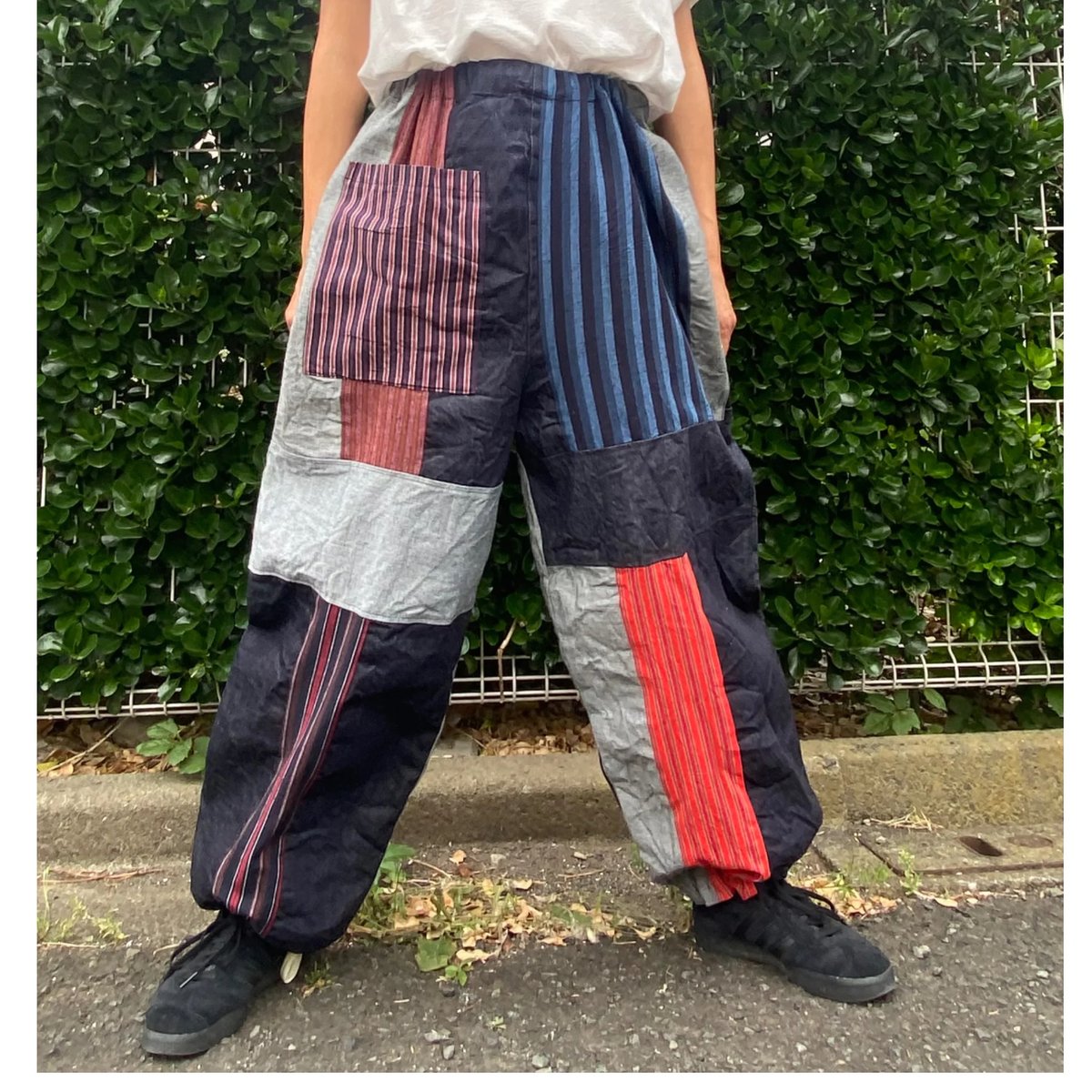 遠州木綿×岡山デニム パッチワークもんぺ パンツ | サリダ
