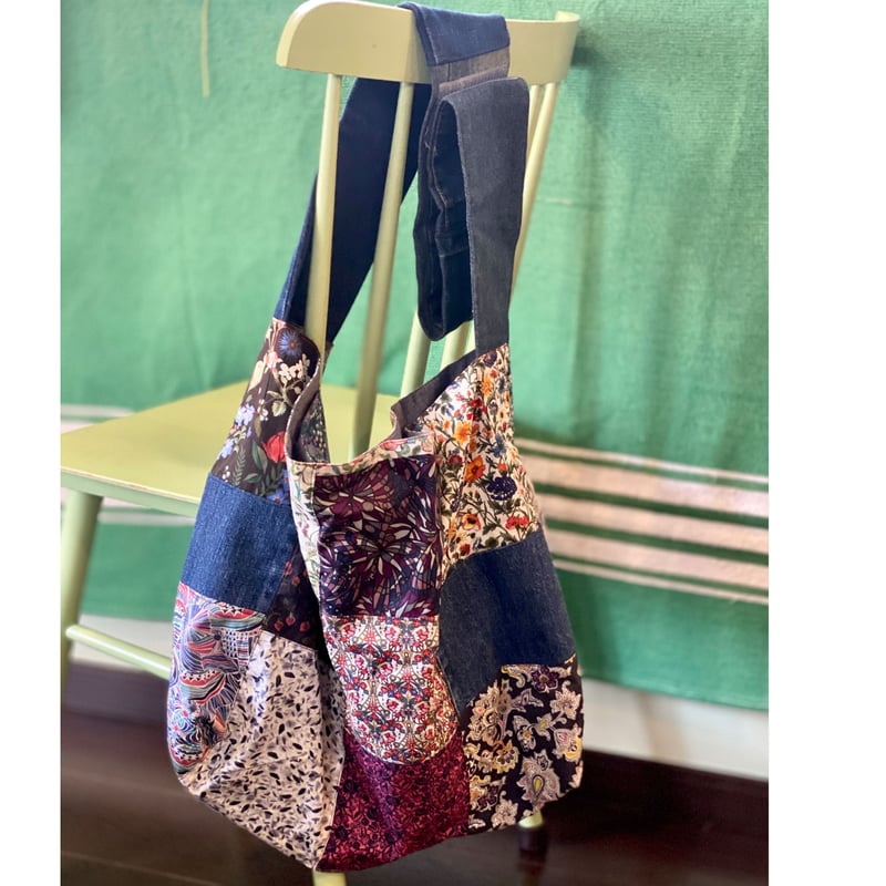 ご注文品　✿リバティ✕パッチワーク✿　ハンドメイドバッグ　2点 しあわせ時間 リバティ パッチワークバッグ～Cat's Paw