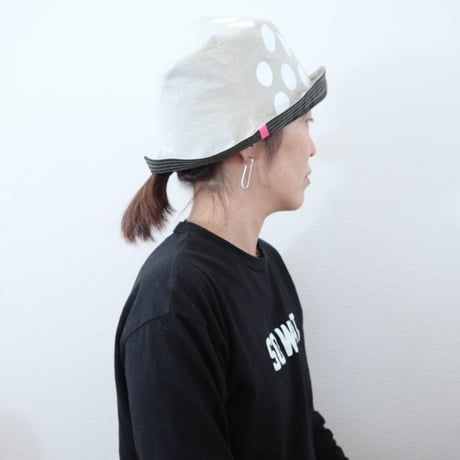 リバーシブルハット
