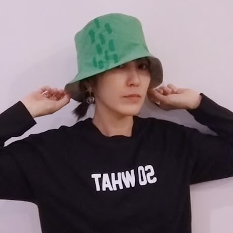 リバーシブルハット