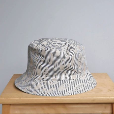 バケットHATリバーシブル