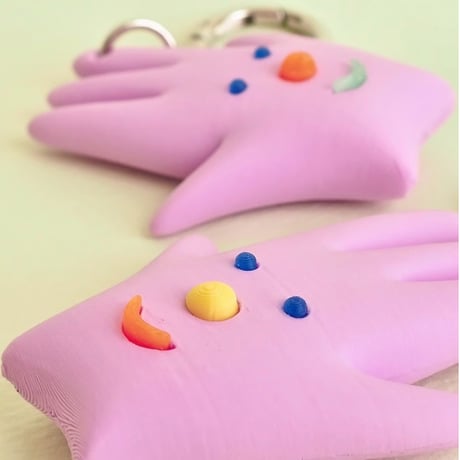 BOM(Ai Nishimoto)／3Dキーチェーン「Hand」purple