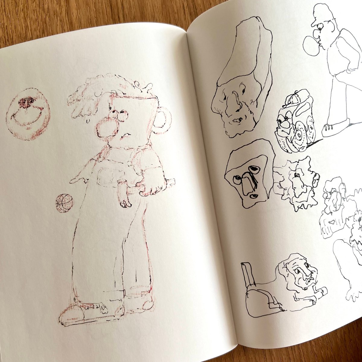 東海林 巨樹 (Naoki Shoji)／ZINE 「stroll」 | DOMA STORE
