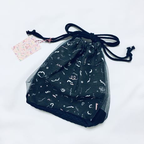 AKIRA × BOM／Triangle Pouch Bag   black