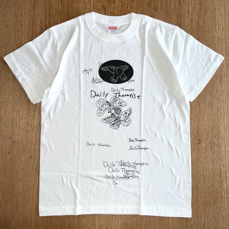 谷本真理／Daily Therapist T-shirt