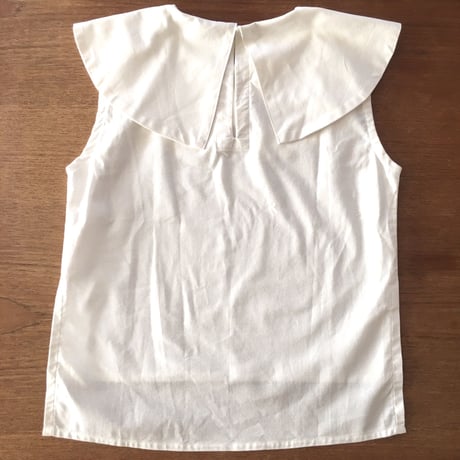QFD／round collared tops