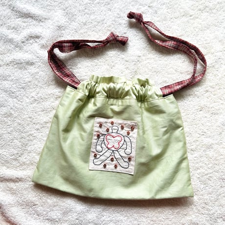 チャチャマンボ／人刺繍 巾着バッグ