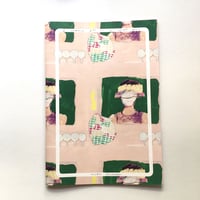 土屋 未久／ zine「I embrace you in a small pool」