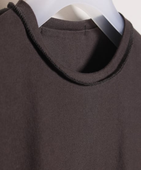ナローネックバンドTシャツ - ショートスリーブ / ダークブラウン　Narrow Neckband Tee Shirts - Shortsleeve / Dark Brown