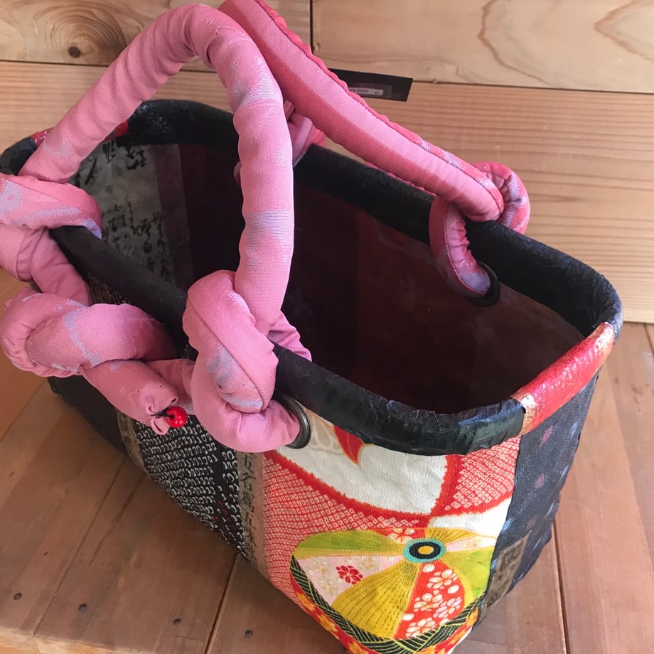 6624a57ff65f8019ff34d6c2