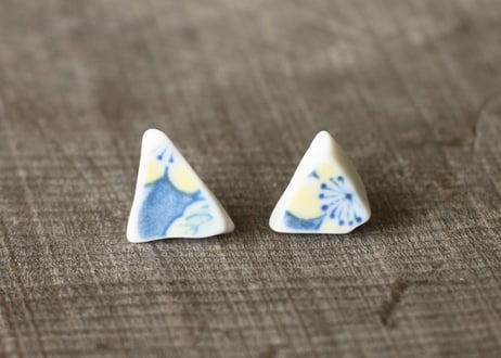 陶磁器のピアス