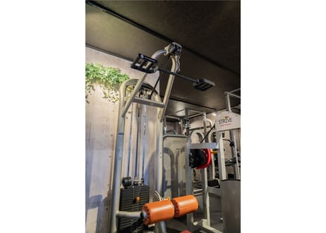 Triple oval grip parallel down shaft(トリプル  オーバル グリップ パラレル ダウンシャフト)