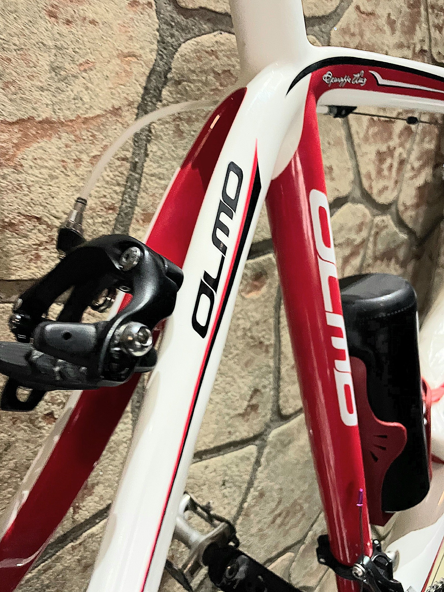 【即乘】送料無料OLMO ロードバイク SHIMANO 27速 Epuipe 20万円台の美品🇮🇹イタリアOLMOオルモ カーボンロードバイク | Air