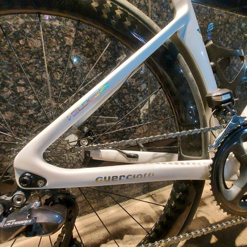 GUERCIOTTIグエルチョッティ??ディスクロードバイク完成車Di2 