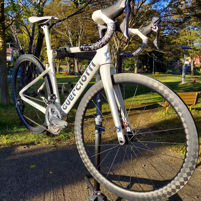 1点物⭐新品ディスクロードバイク用のカーボンホイール前後 1点物⭐新品ディスクロードバイク用のカーボンホイール前後