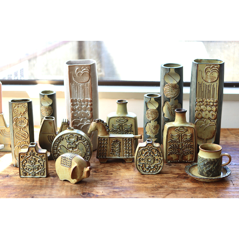 復刻ヨーロッパ輸出用のボタニカルレリーフ花器S | piccolina