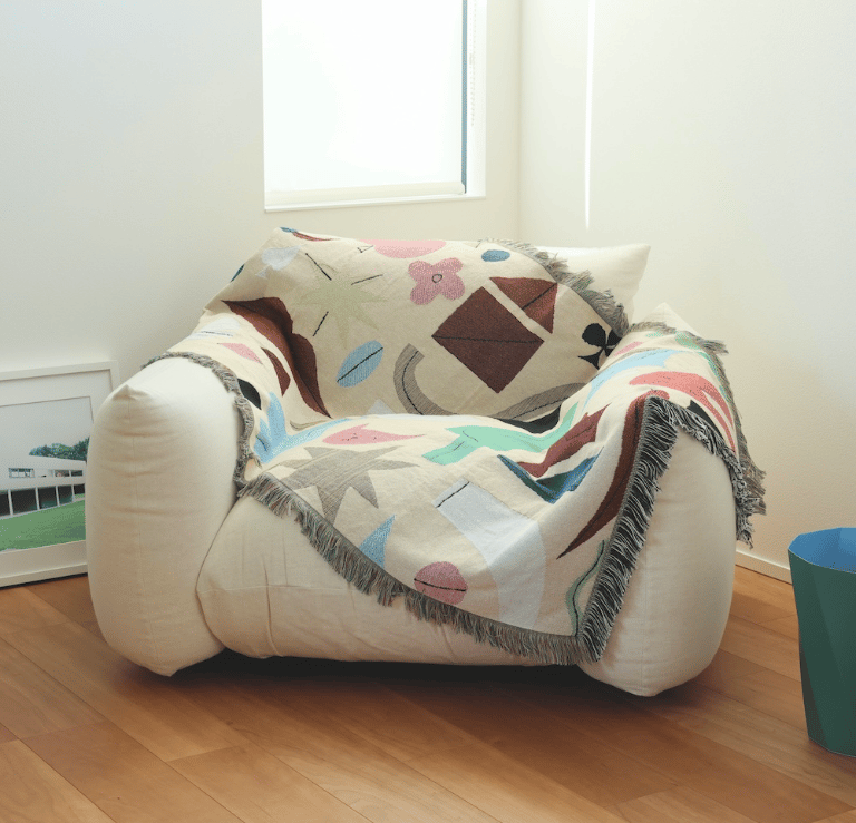 Olya Tapestry rug Rabbit /タペストリーラグ153cm×90cm |