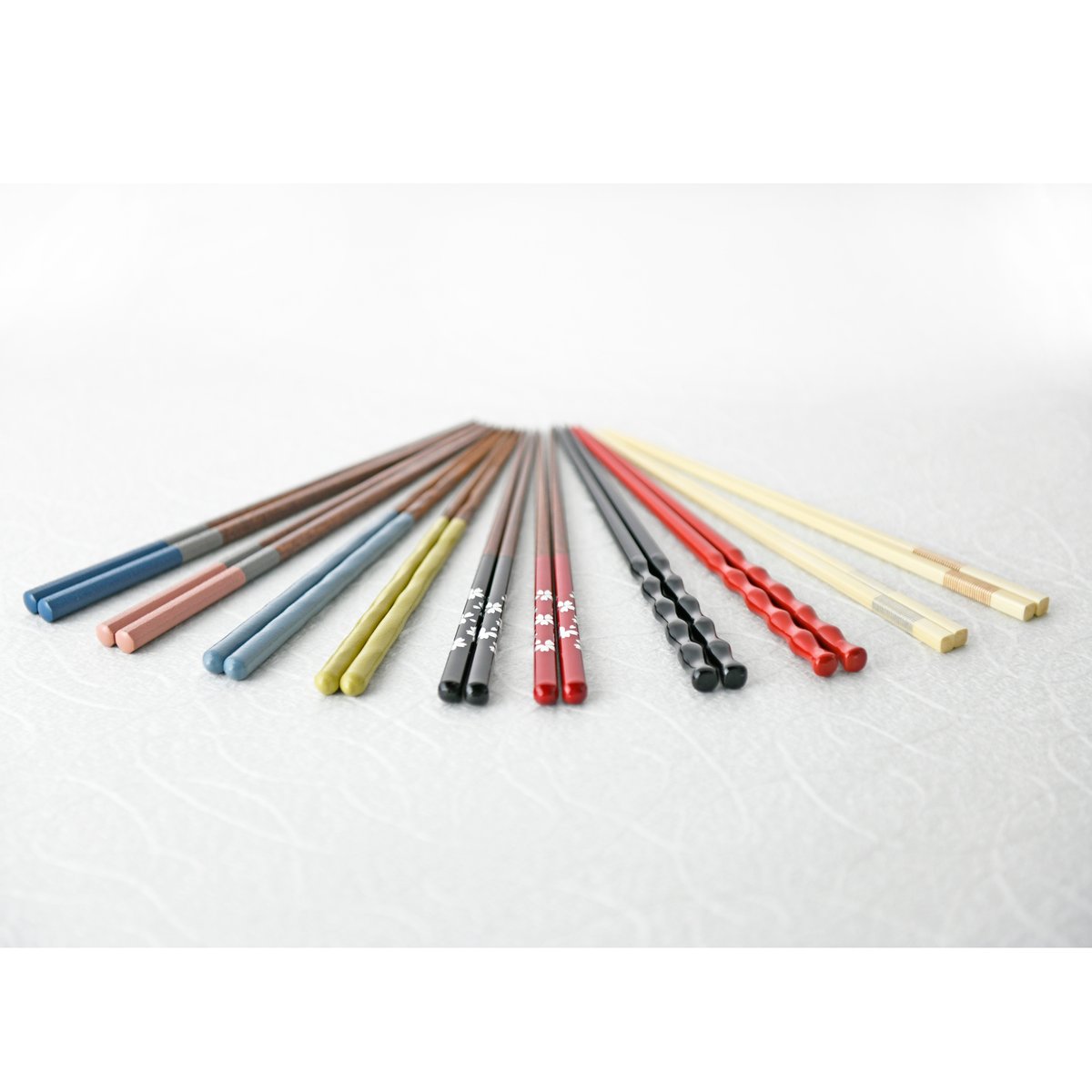 鎌倉彫漆塗り　宗和膳　十一脚 鎌倉彫漆塗り 宗和膳 十一脚