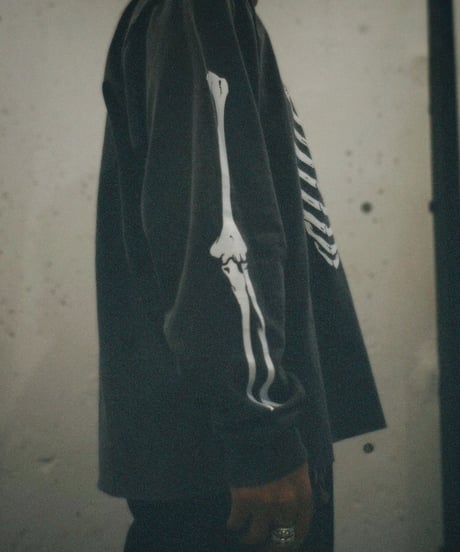 BORN NTFL L/S Tee