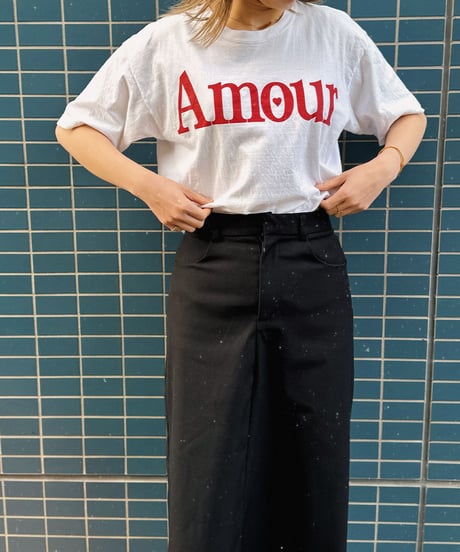 "Amour" Tee