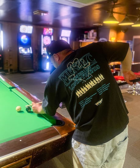 "LOVE & FRIENDS" 3RD EDITION T-SHIRT